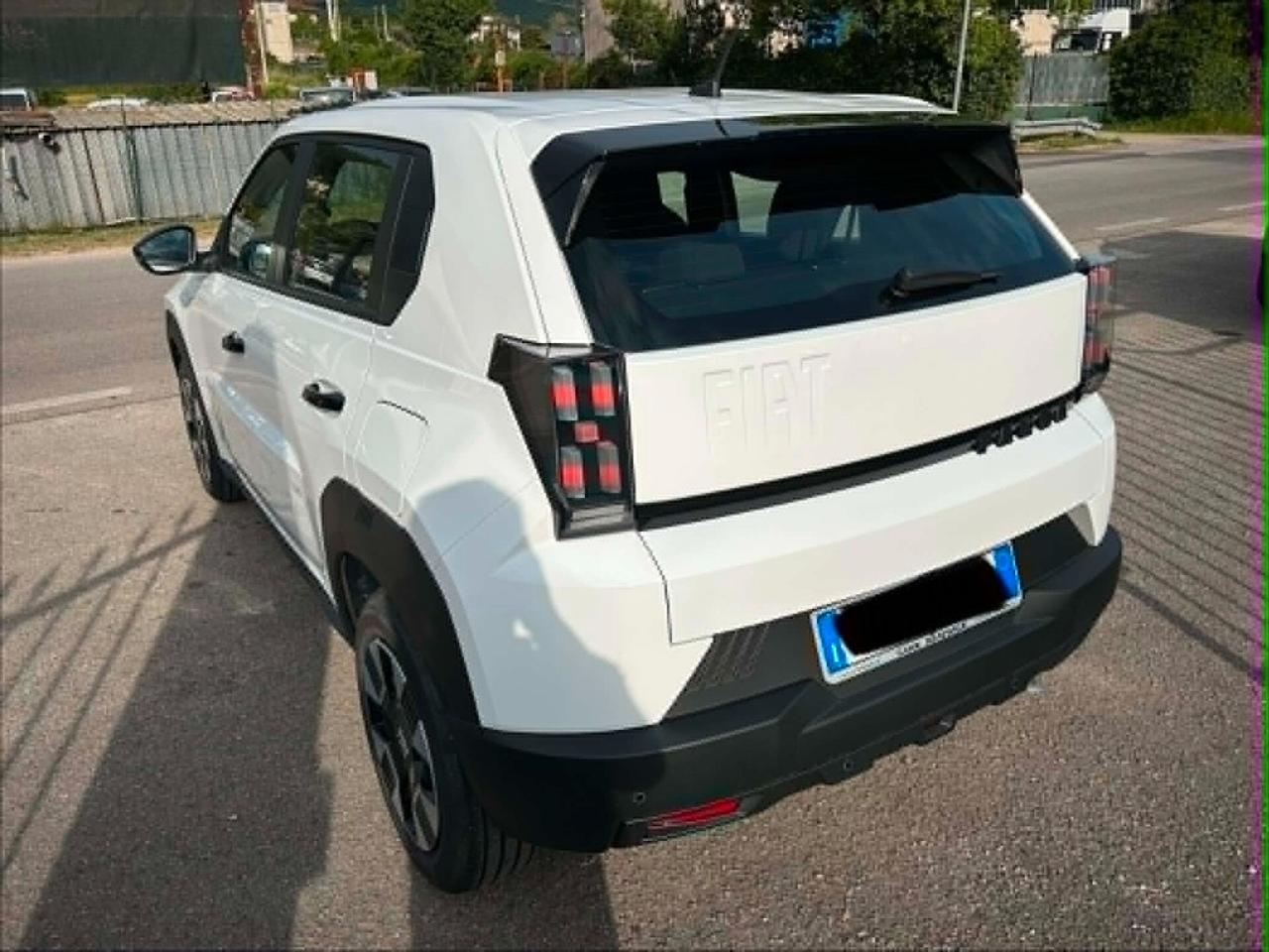 Fiat Grande Panda 1.2 100 CV S&S Business A NOLEGGIO