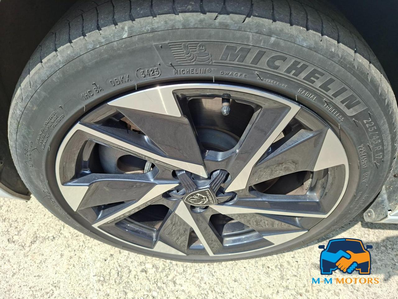 Peugeot 308 1.6 hybrid phev Allure Pack 180cv e-eat8