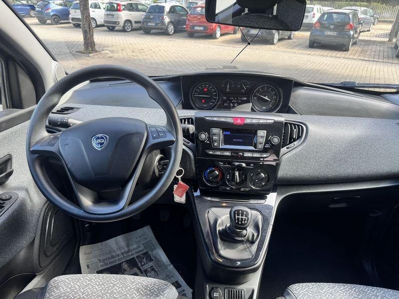 Lancia Ypsilon Ypsilon 1.0 FireFly 5 porte S&S Hybrid Silver Plus