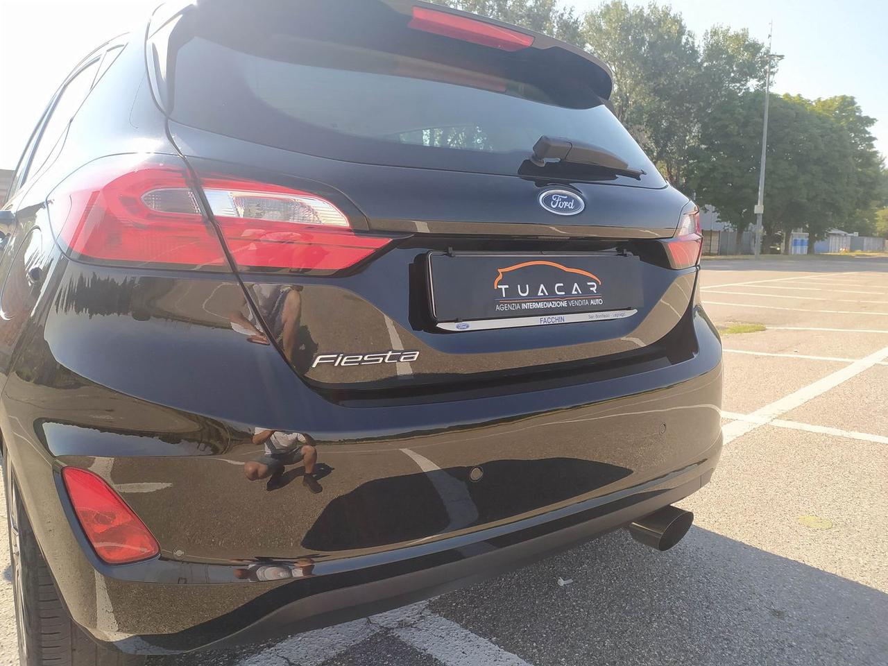 Ford Fiesta Titanium 1.1 75 cv GPL #11526
