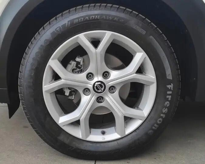 Nissan Juke 1.0 DIG-T 114 CV N-Connecta-UNIPROPRIETARIO