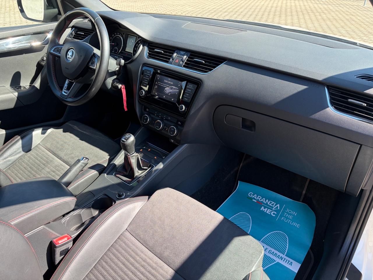 Skoda Octavia 2.0 TDI Wagon RS - 2013 “Bellissima”