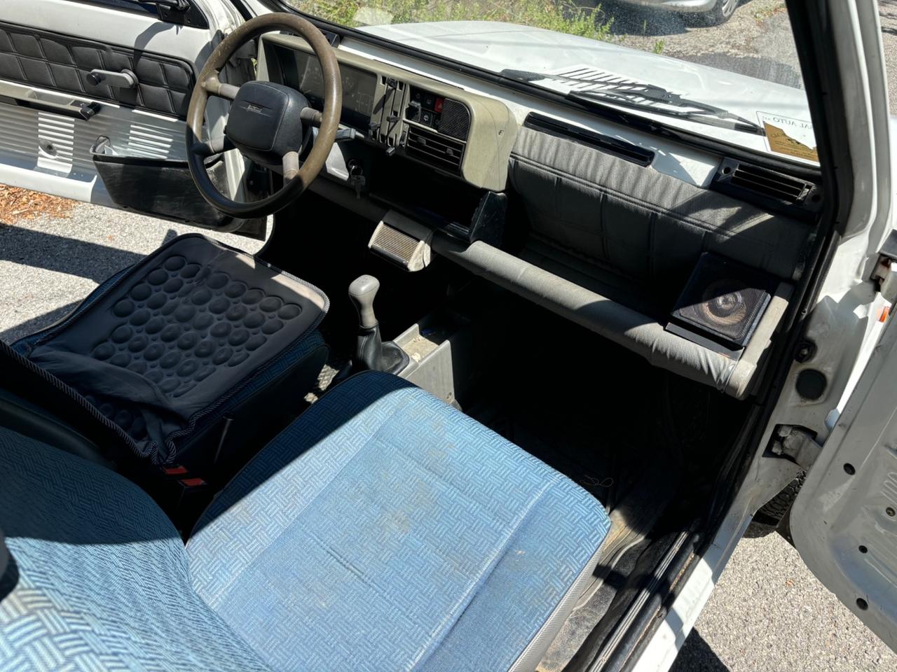 Fiat Panda 900 i.e. cat Young