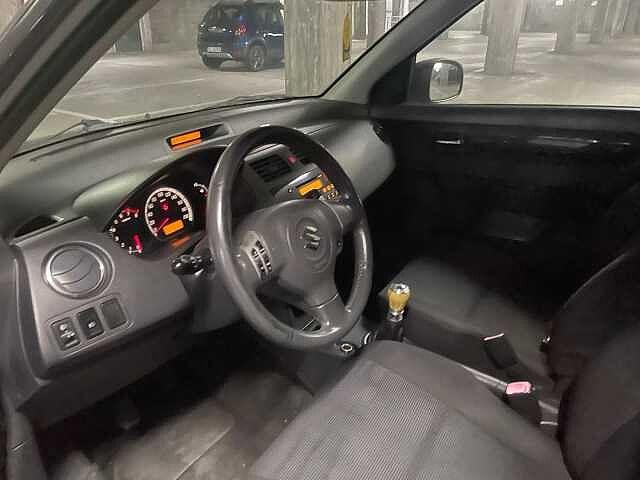 Suzuki Swift 1.3 4x4 5p. GL