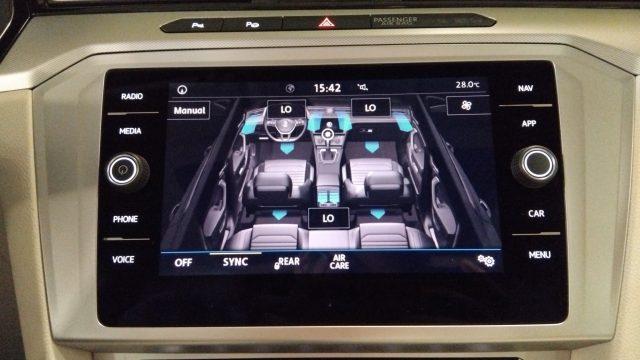 VOLKSWAGEN Passat Variant 2.0 TDI Business PELLE TETTO