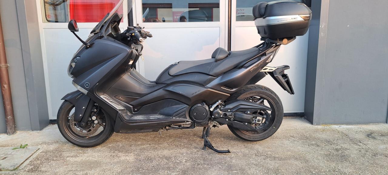 Yamaha TMAX 530