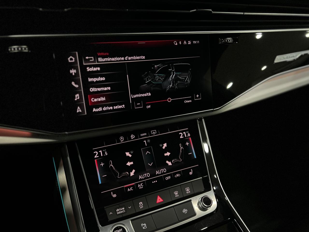 Audi Q8 3.0 mhev Quattro Sport SLine 286 cv