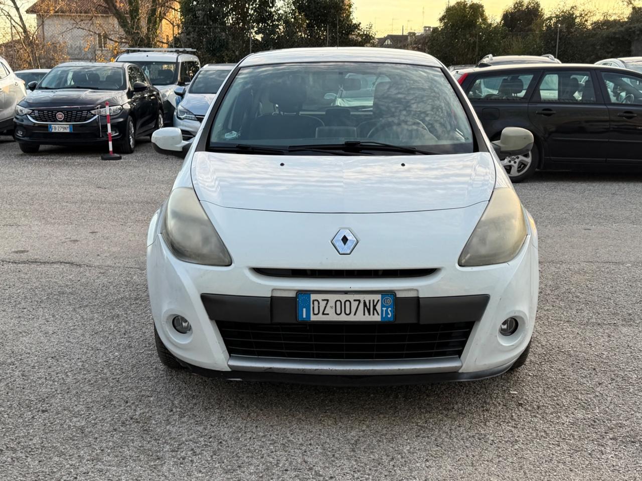 Renault Clio 1.2 16V 3 porte Confort