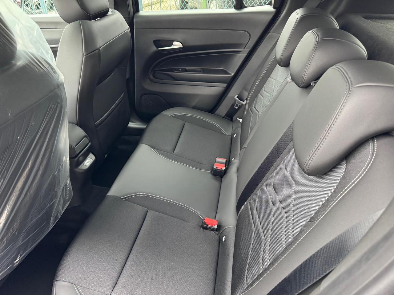 Jeep Avenger 1.2 turbo e-hybrid mhev Summit fwd 110cv edct6