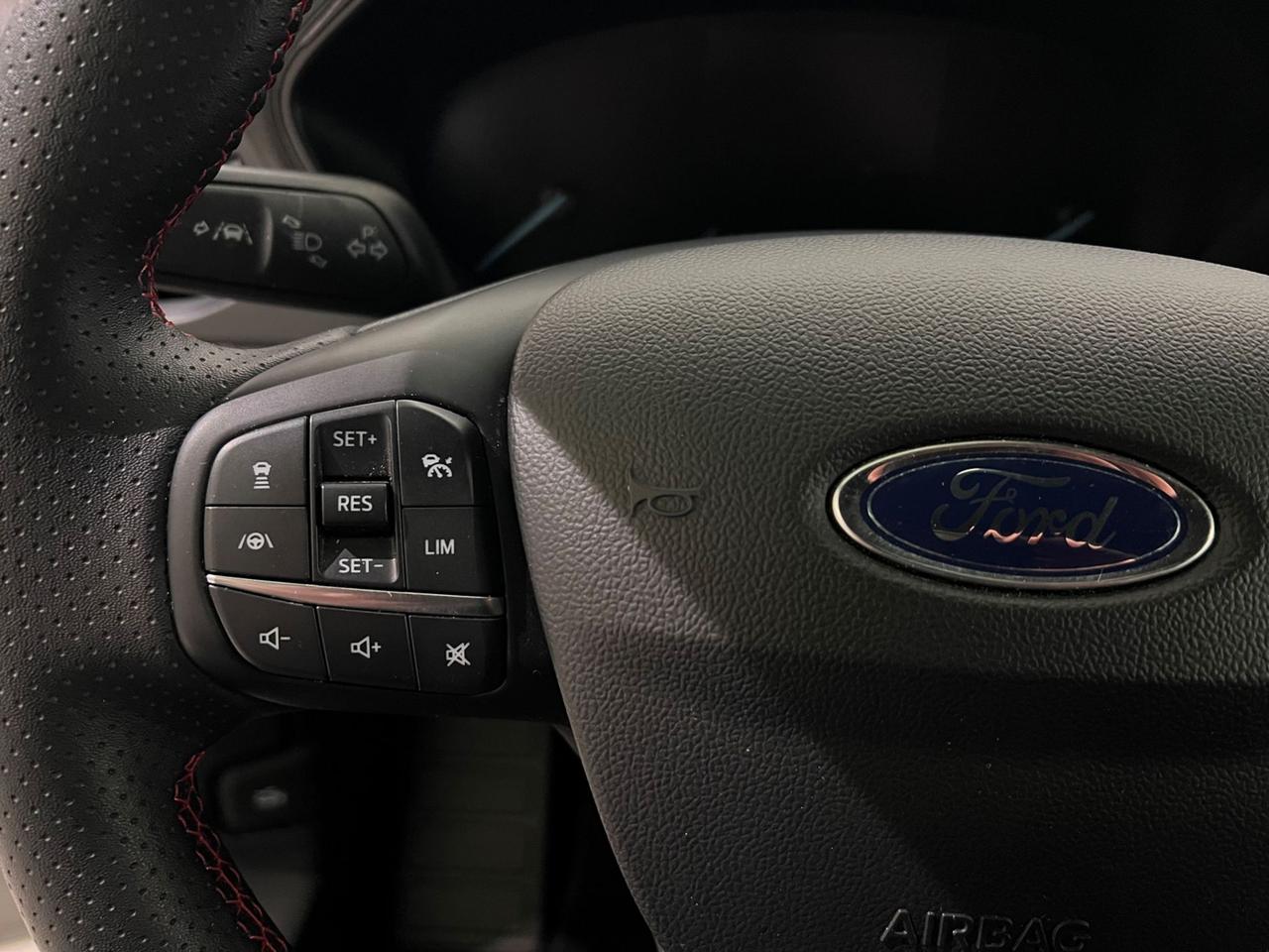 FORD Focus V 2022 1.5 ecoblue ST-Line 115cv auto