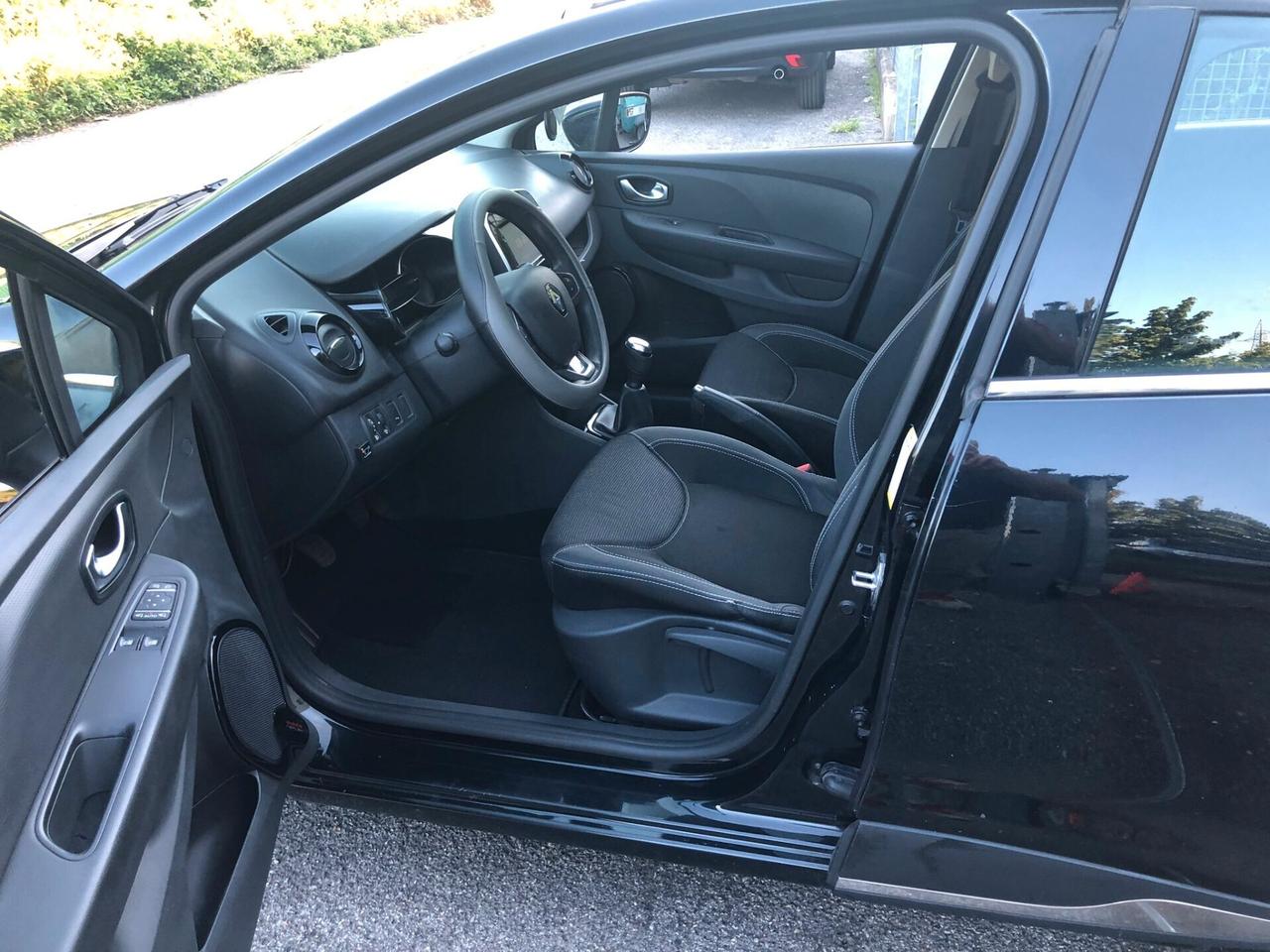 Renault Clio Sporter 1.2 75CV Intens B/GPL CON 3 ANNI DI GARANZIA MECCANICA