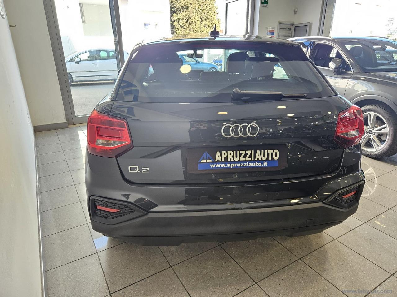 AUDI Q2 30 TDI S tronic Business