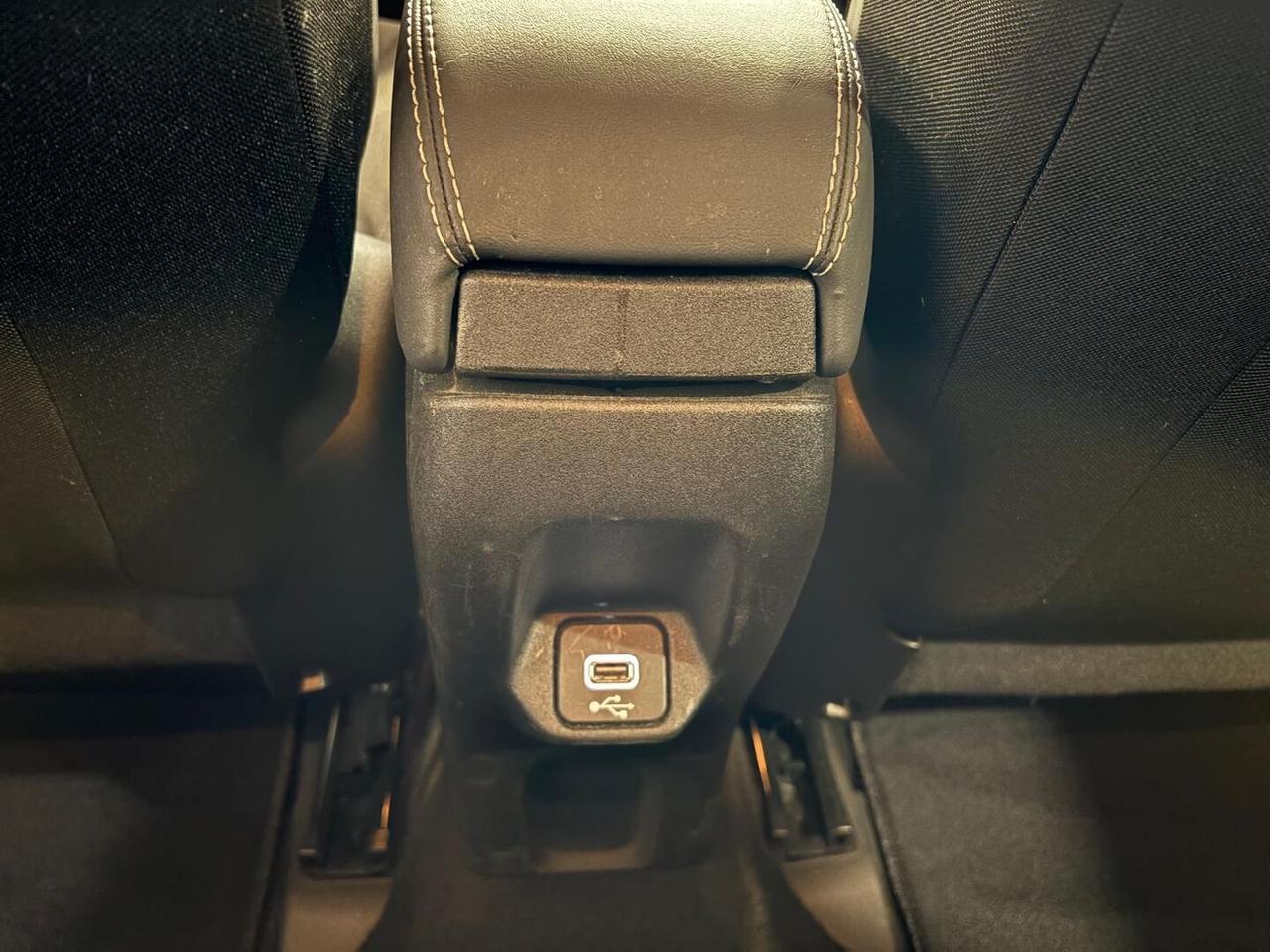 Jeep Renegade 1.5 turbo t4 mhev Limited 2wd 130cv dct