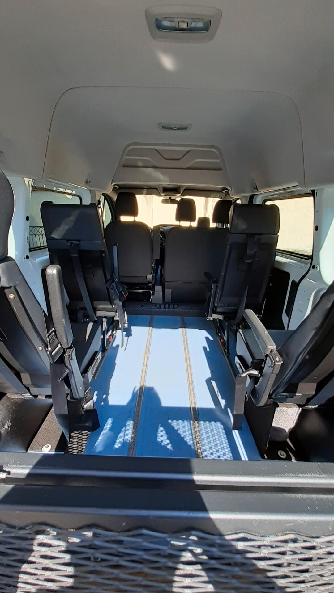 Ford Transit Custom trasporto disabili pedana +IVA