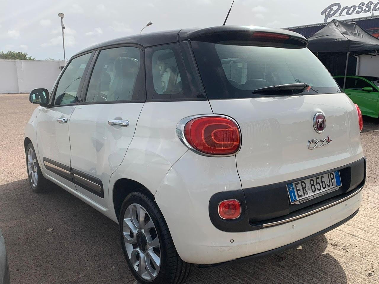 Fiat 500L 1.3 Multijet automatica con doppi tetti apribili