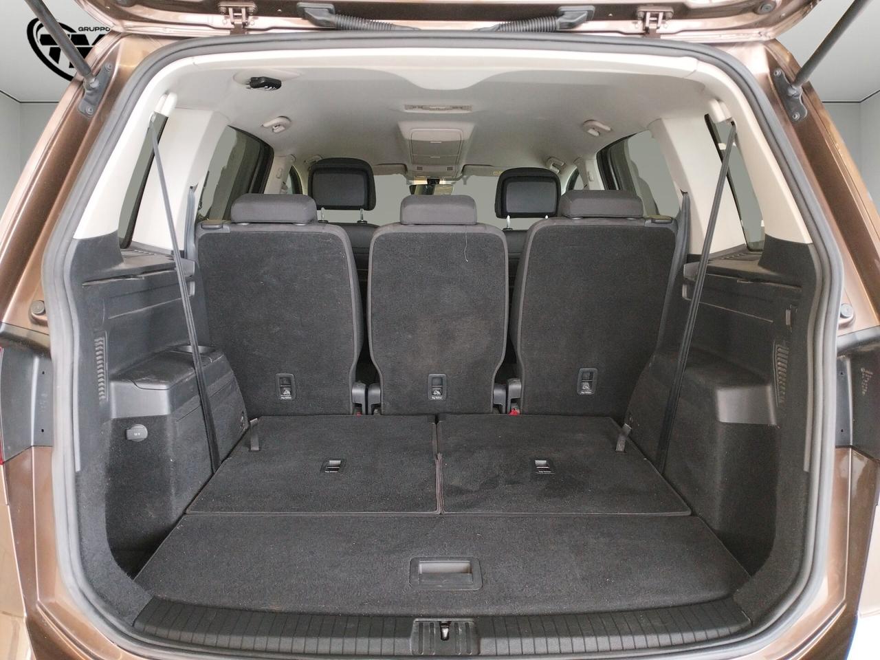 Volkswagen Touran 2.0 TDI 150 CV SCR DSG Comfortline BlueMotion Tech. - 7 POSTI