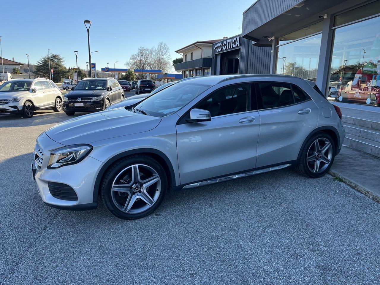 MERCEDES GLA 220 CDI 170 CV 4 MATIC PREMIUM