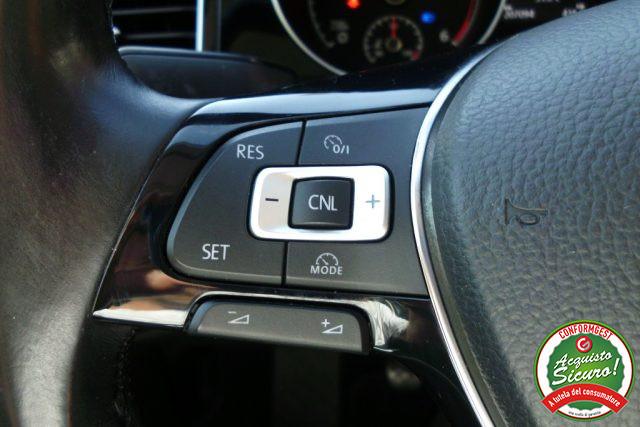 VOLKSWAGEN Golf Sportsvan 1.6 TDI 110 CV Business BlueMotion Tech.