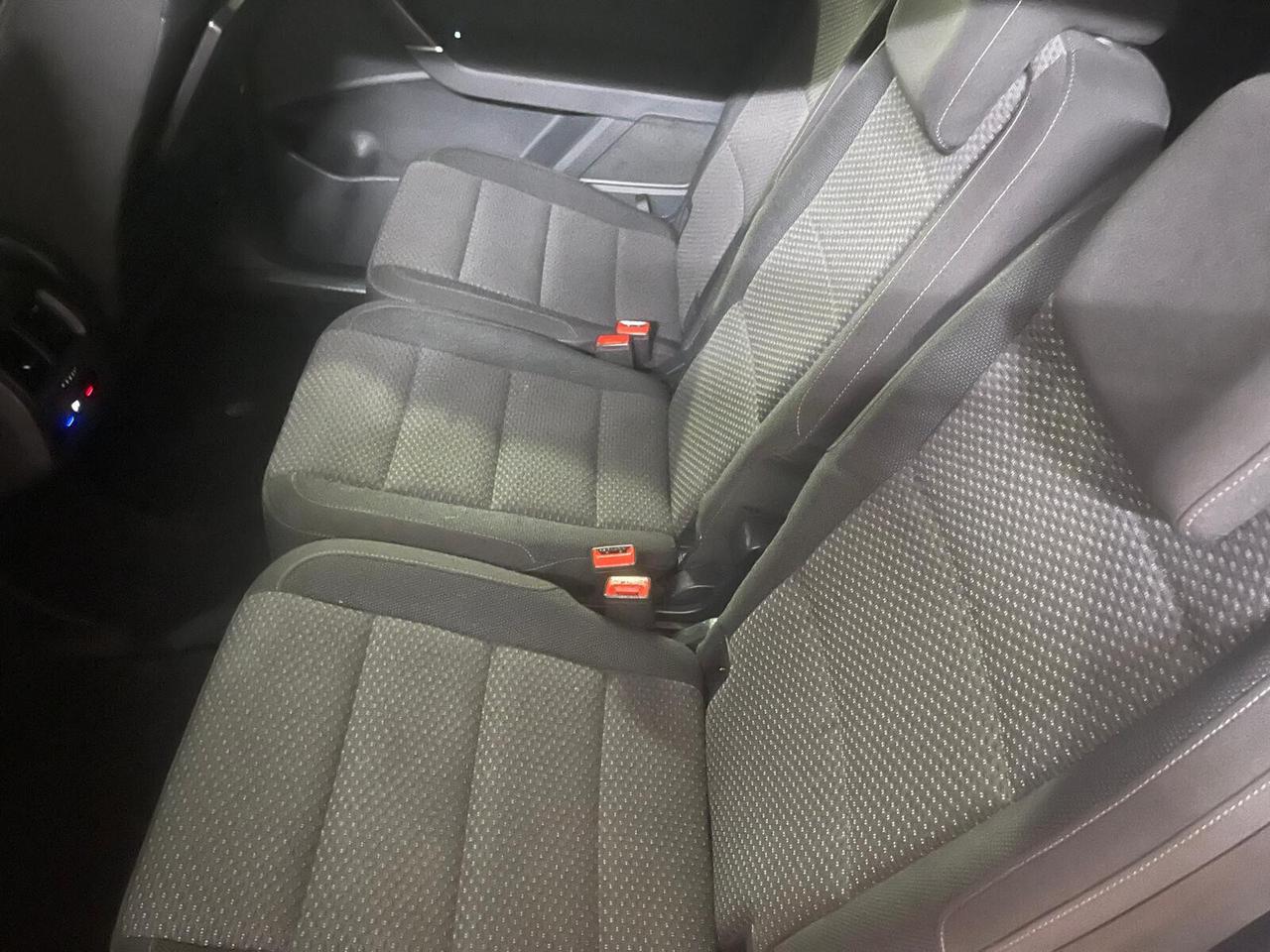 Volkswagen Touran 1.6 TDI 115 CV SCR DSG Executive BlueMotion Tech.