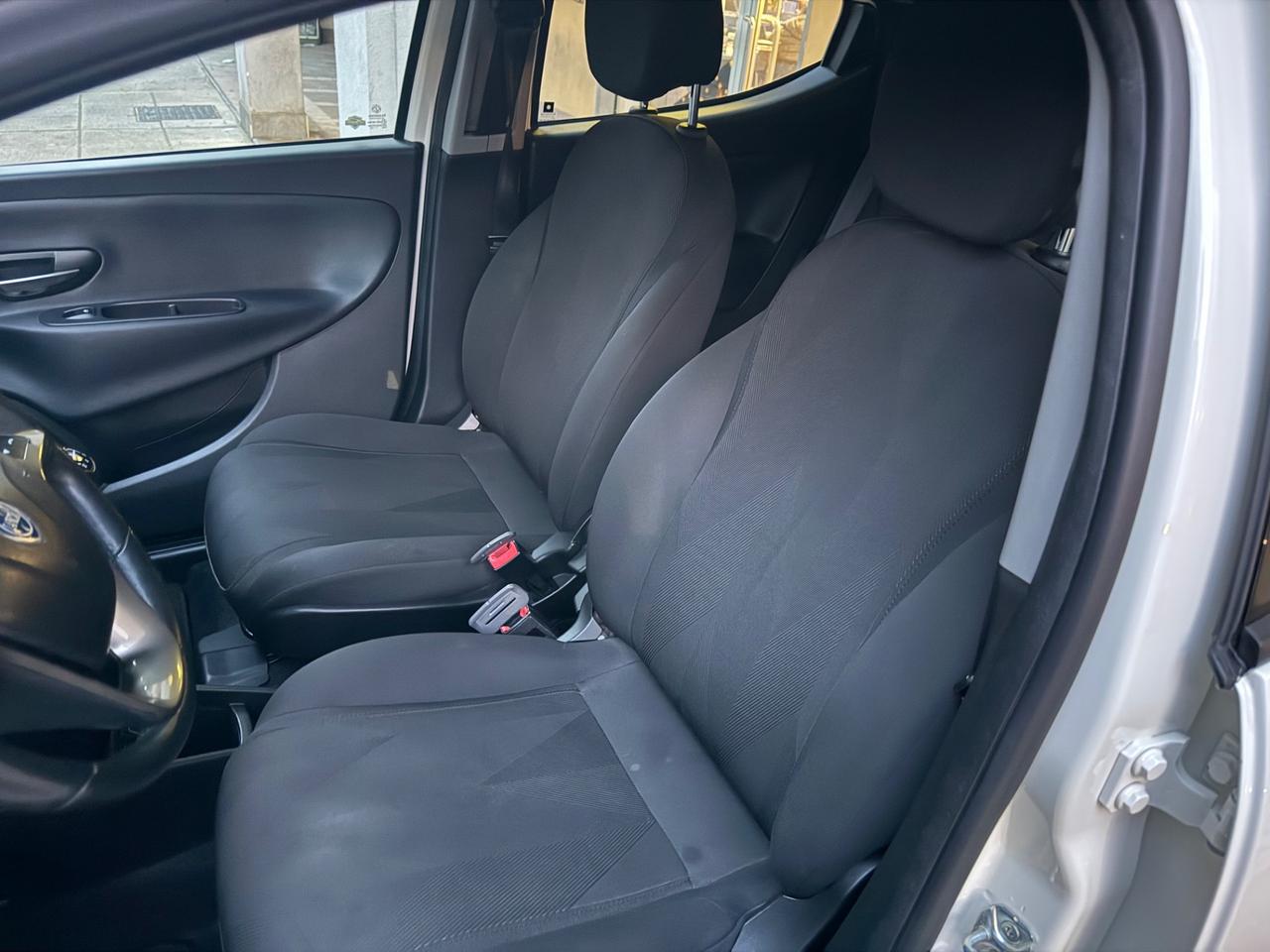 Lancia Ypsilon 2018 - 1.3 MJT 16V 95 CV 5 porte S&S Gold