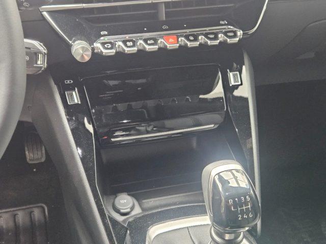 PEUGEOT 2008 PureTech 100 S&S Allure tua da ?249,00 mensili
