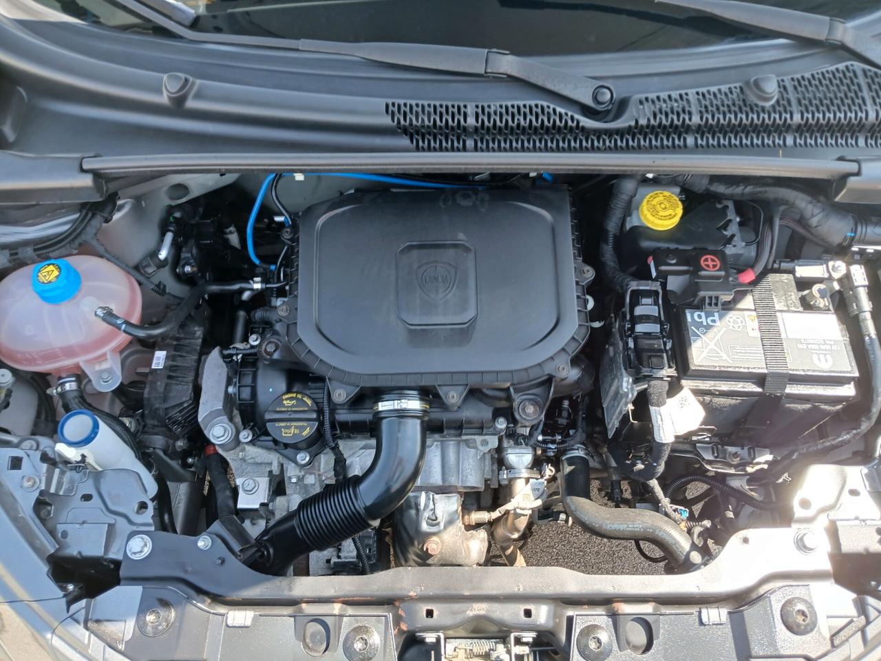 Lancia Ypsilon 1.0 HYBRID 70CV GOLD 2023