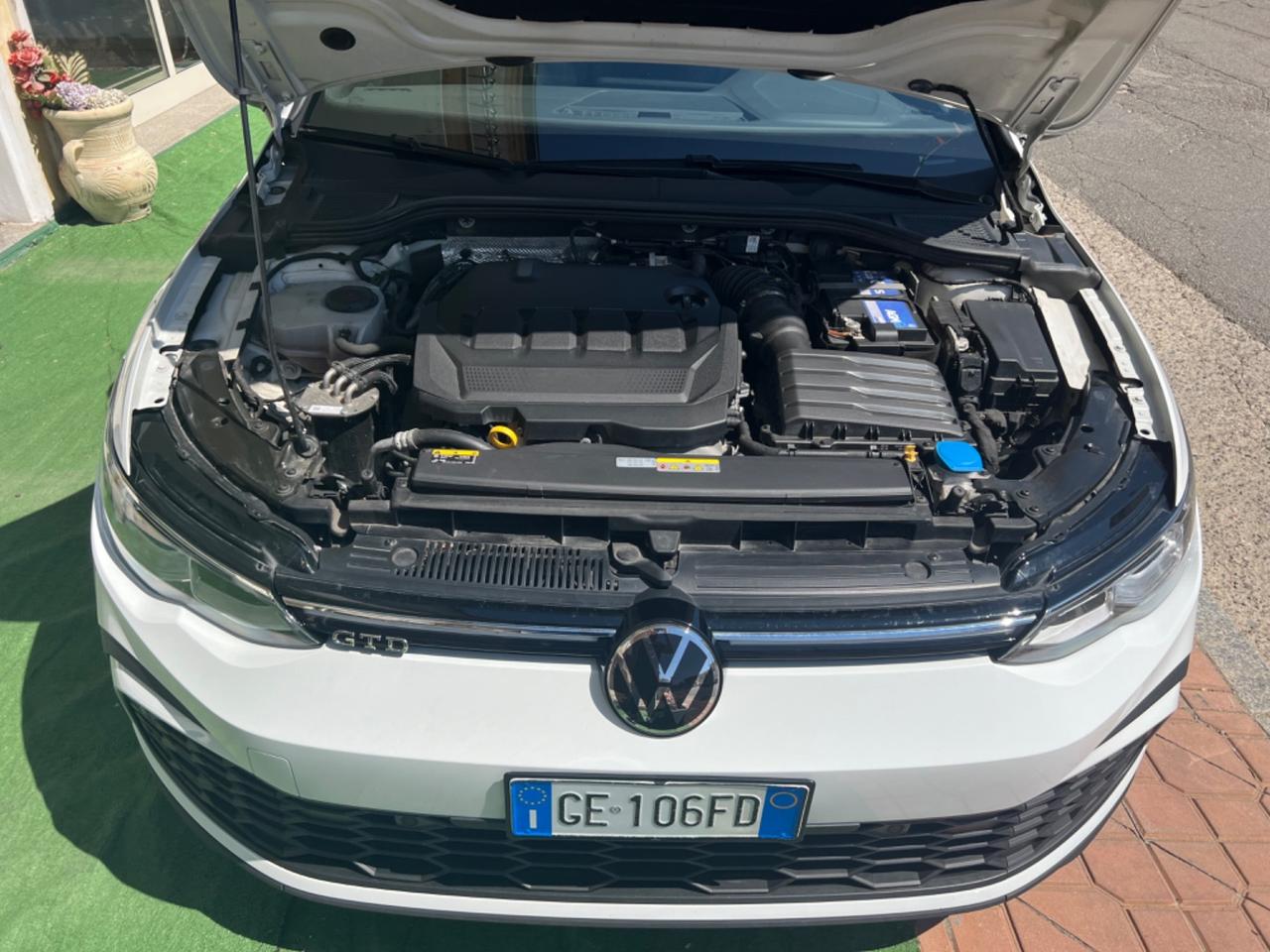 Volkswagen Golf 2.0 TDI GTD DSG