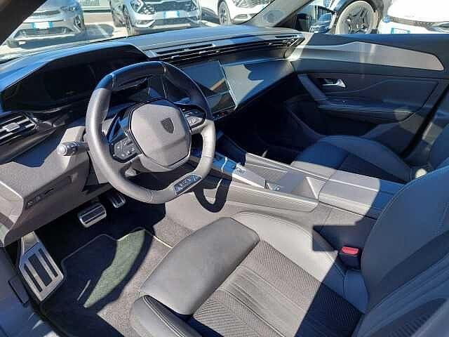 Peugeot 308 Plug-in Hybrid 225 e-EAT8 SW GT