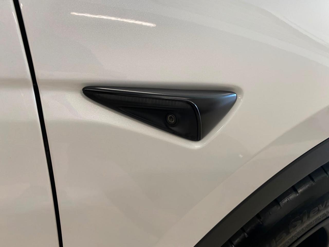 TESLA MODEL Y Dual Motor LONG RANGE AWD 2022