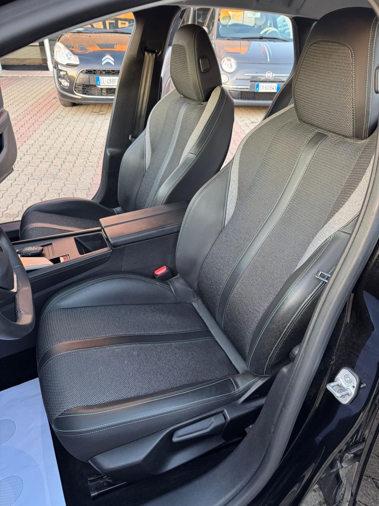 Peugeot 308 BlueHDi 130 S&S EAT8 SW Allure Pack