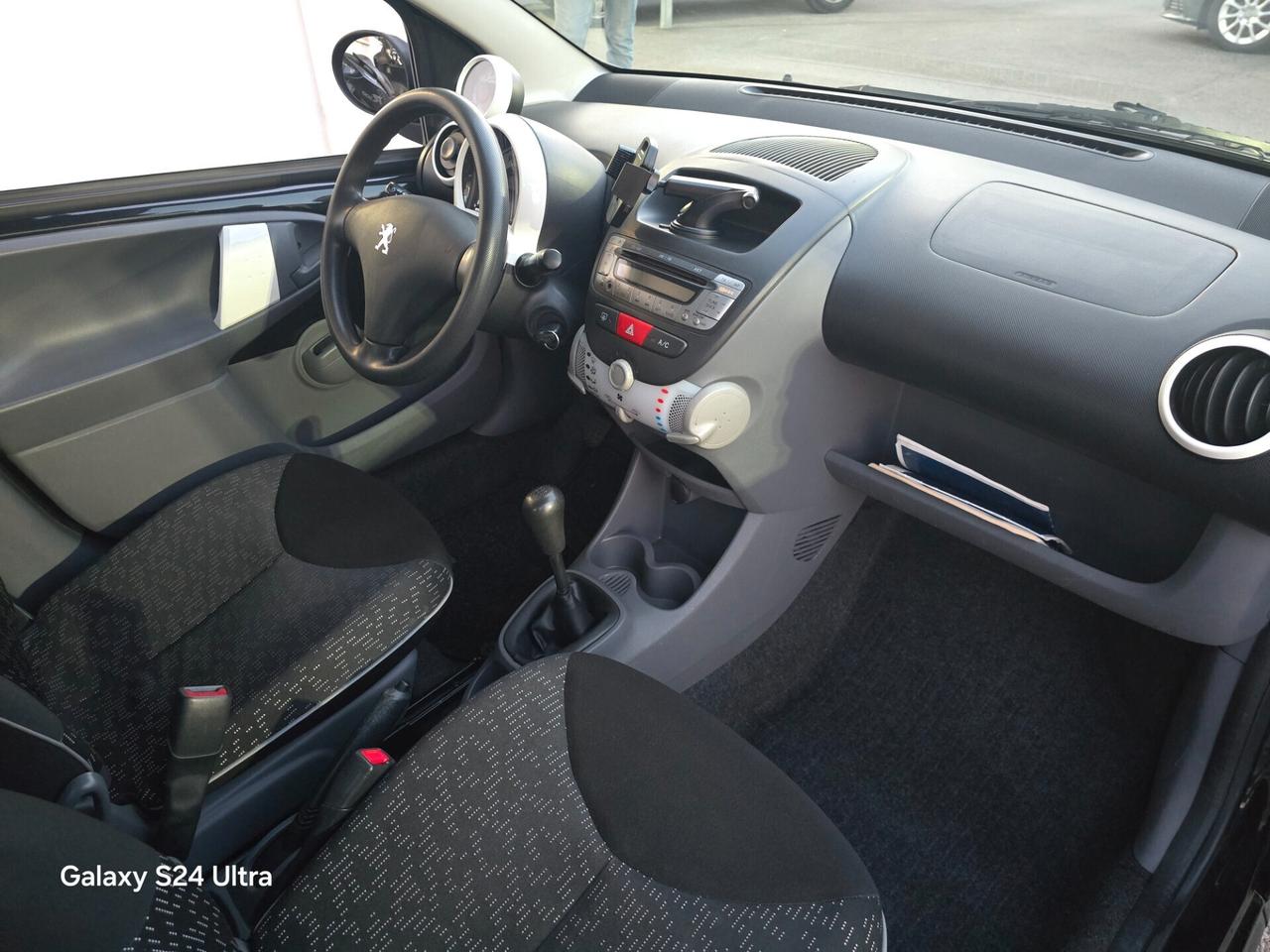 Peugeot 107 1.0 68CV 5p. Urban Move