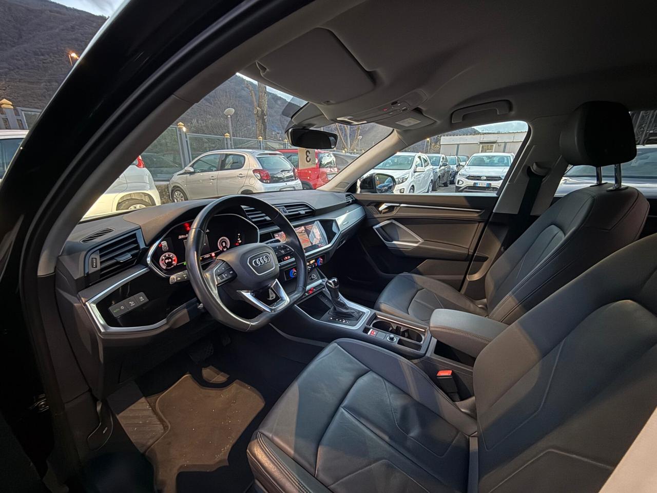 Audi Q3 35 TDI S-Tronic 150 CV Business Advanced