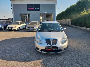 Lancia Ypsilon 1.2 Oro Bianco