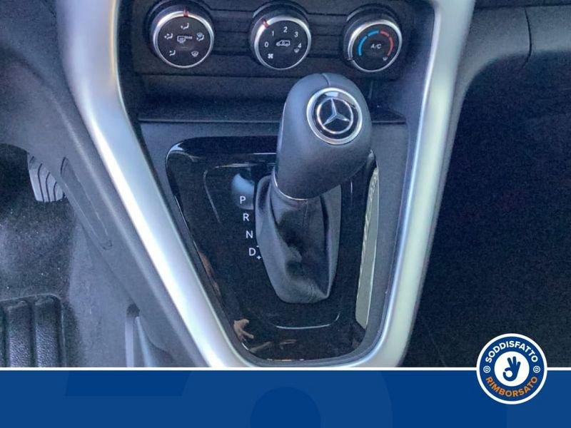 Mercedes-Benz Classe T 180 d AT