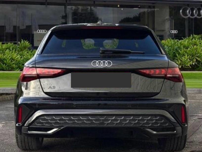 Audi A3 45 S tronic S line-Rata da 333€ al mese