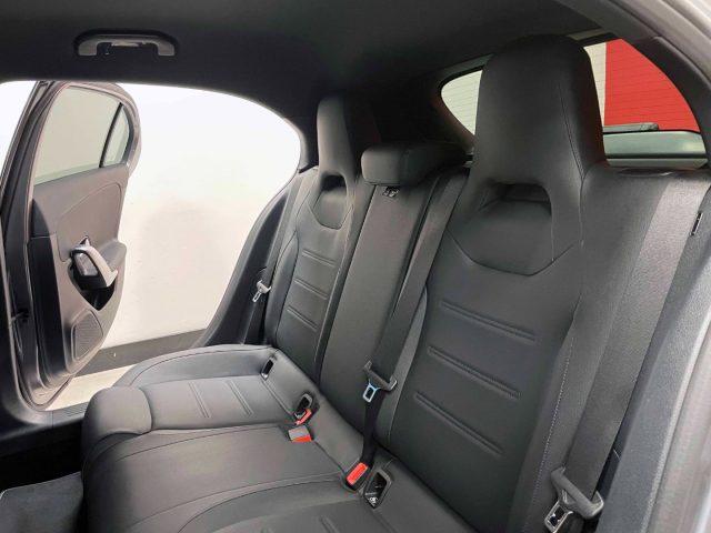 MERCEDES-BENZ A 180 D PREMIUM AUTO