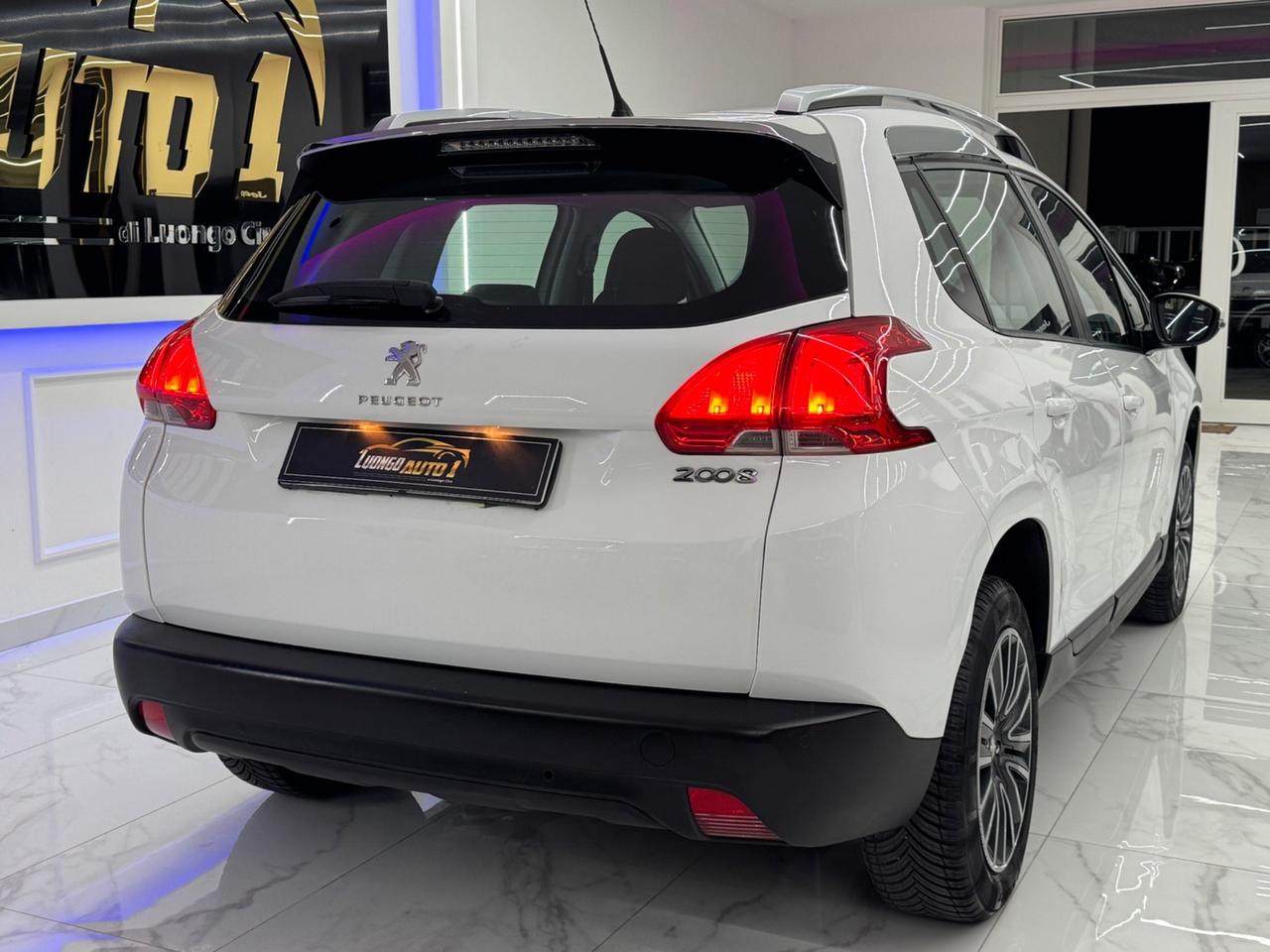 Peugeot 2008 PureTech 82 Allure