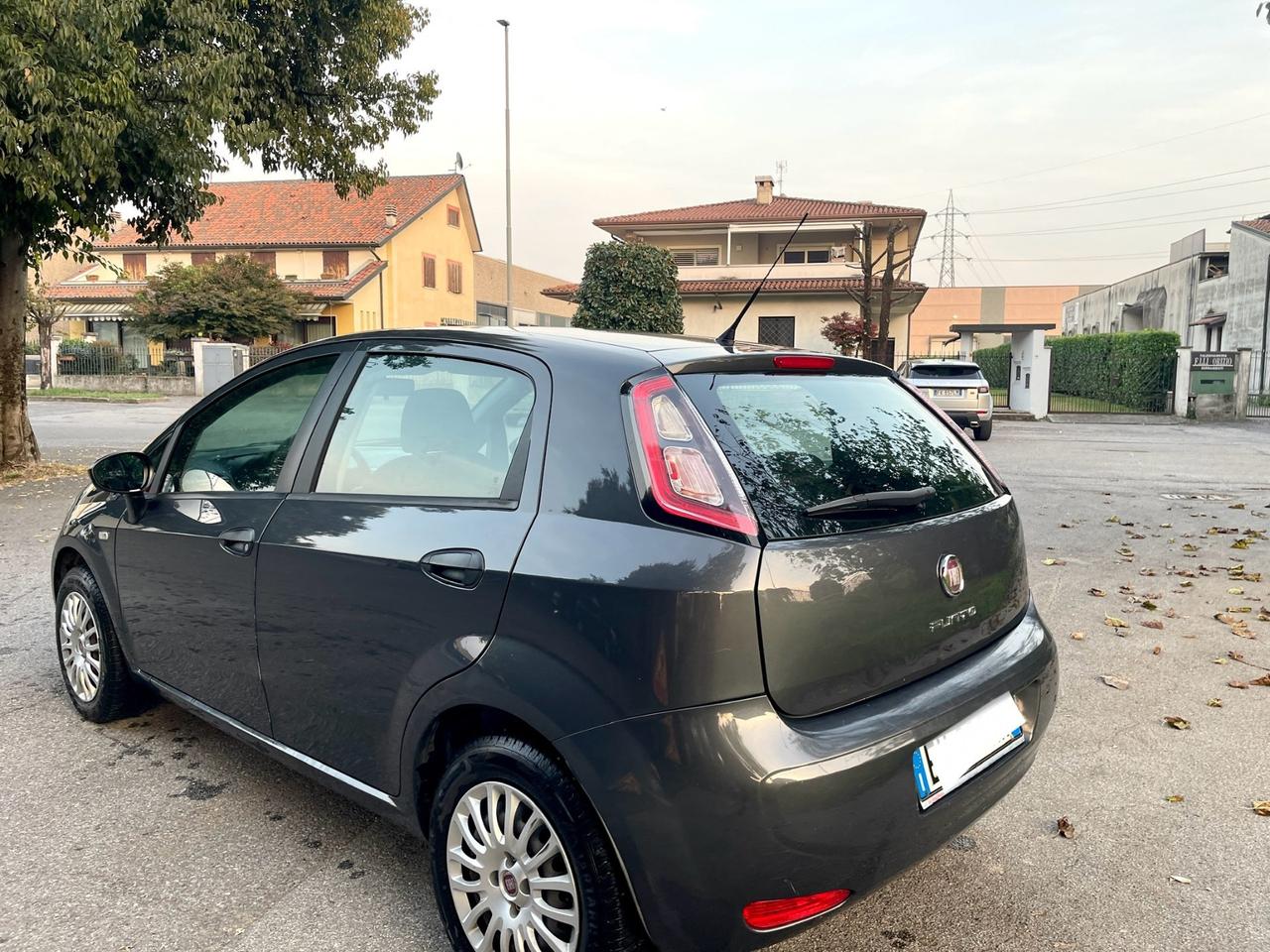 Fiat Punto 1.3 MJT II 75 CV 5 porte Lounge per Neopatentati 2014