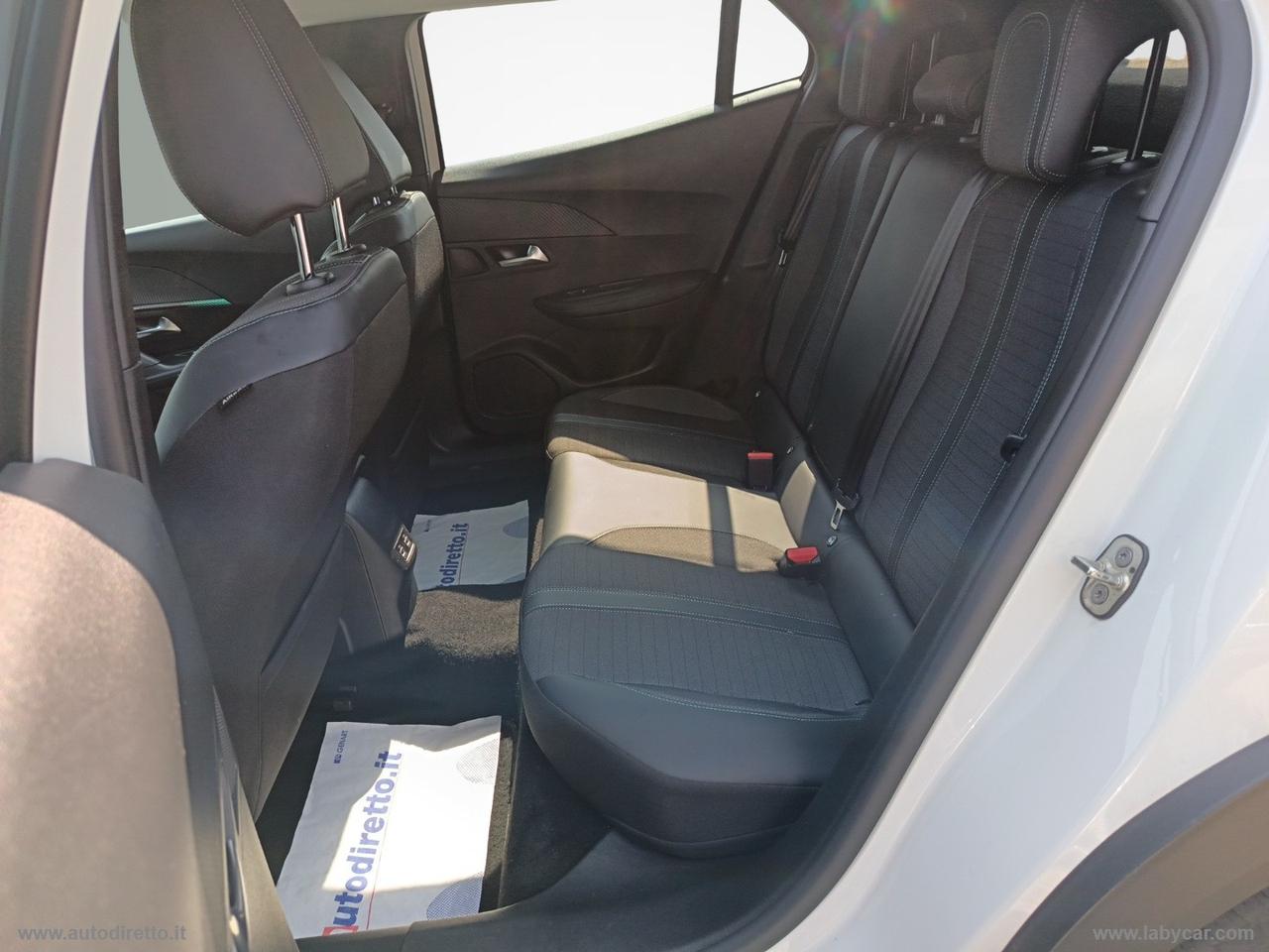 PEUGEOT E-2008 Allure Pack