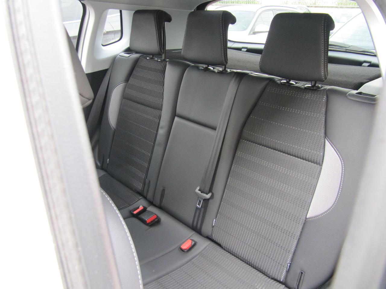 Peugeot 2008 BlueHDi 100 S&S Allure - 2019