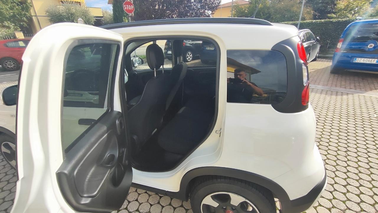 Fiat Panda 1.0 FireFly S&S Hybrid City Cross