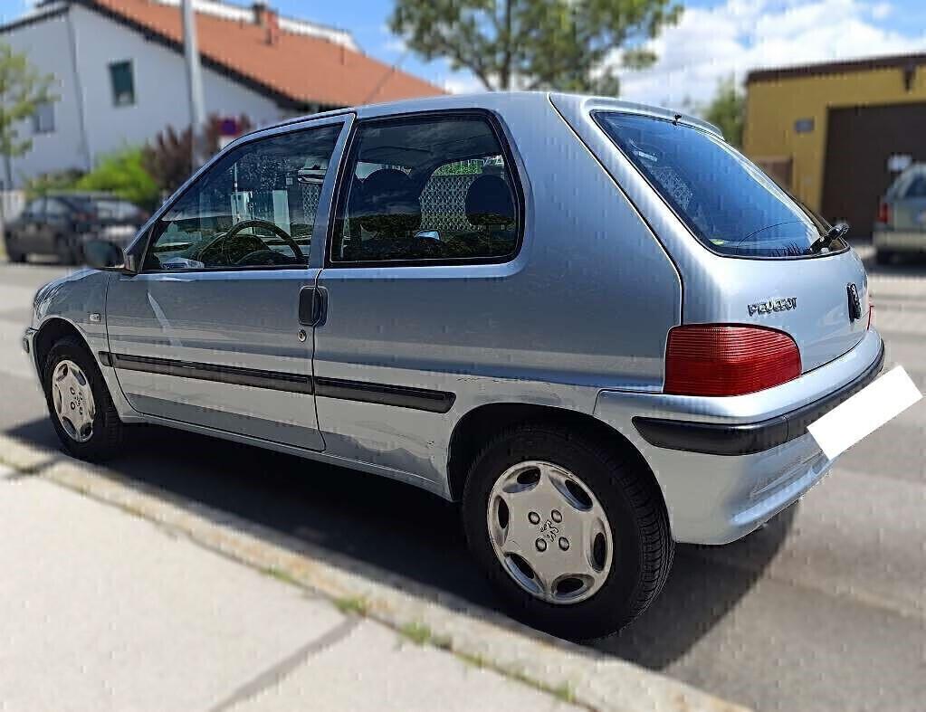 Peugeot 106