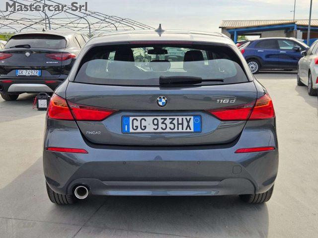 BMW 116 Serie 1 116d Business Advantage auto - GG933HX