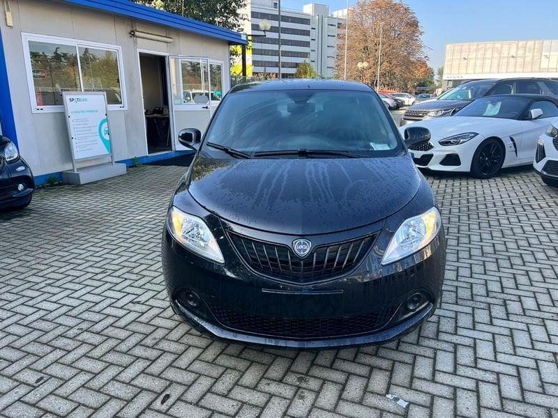 Lancia Ypsilon 1.0 FireFly 5 porte S&S Hybrid Oro