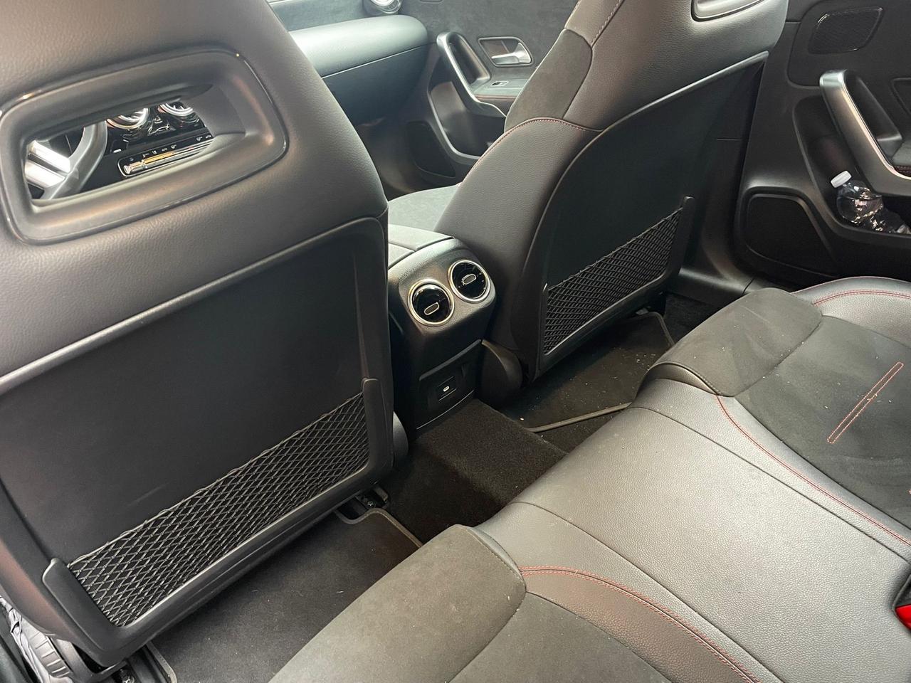 Mercedes-benz A 180 Automatic AMG Line Premium Plus