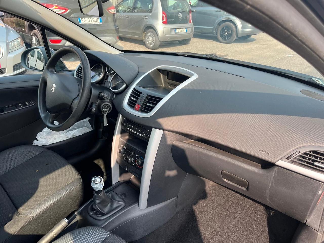 Peugeot 207 Plus 1.4 8V 75CV 3p. ECO GPL