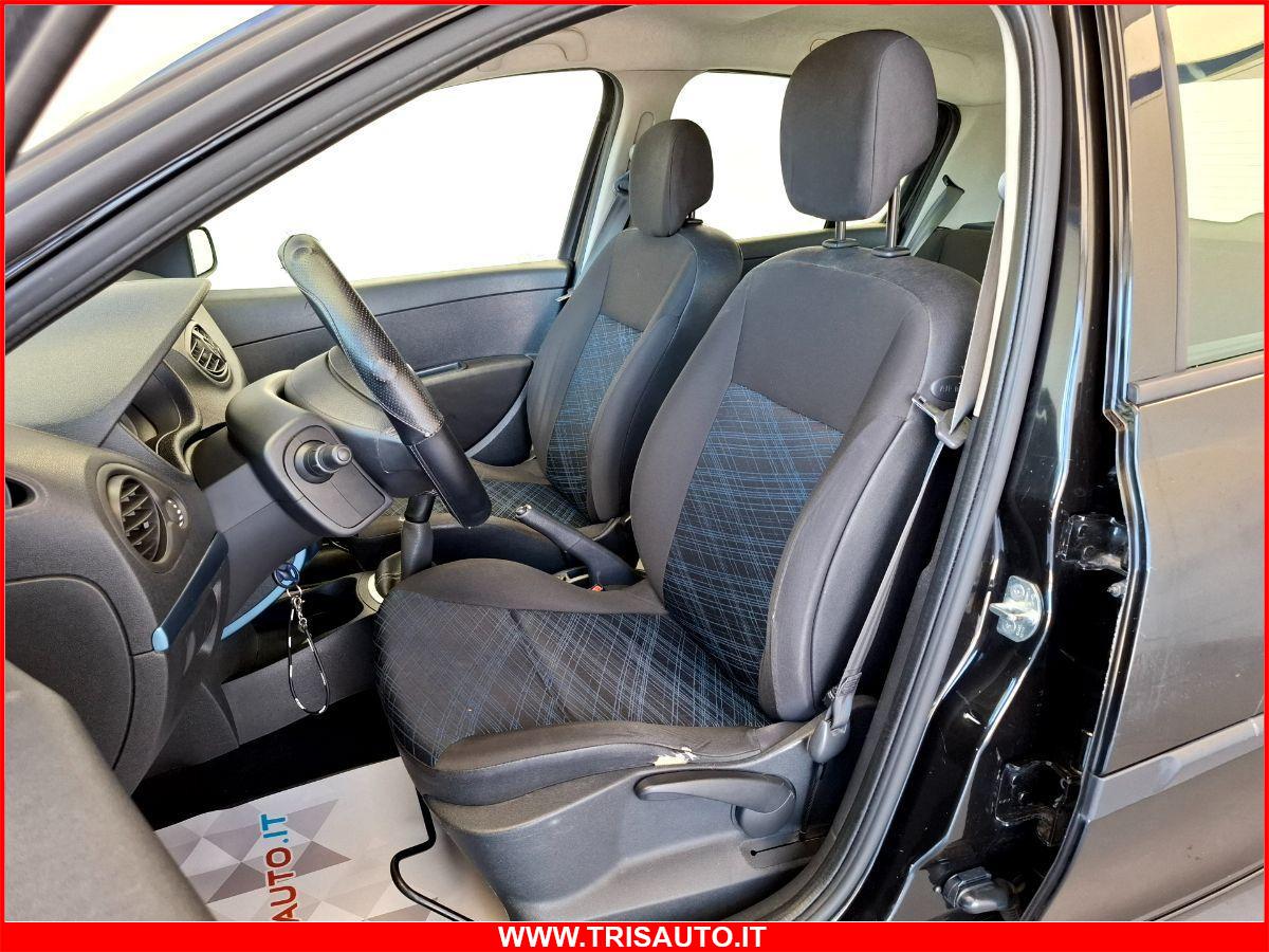 RENAULT Clio 1.5 Dci Rip Curl 5p NEOPATENTATI