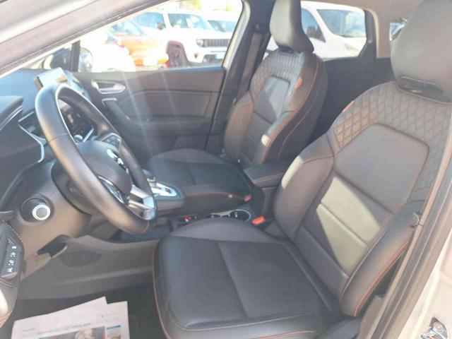 RENAULT Captur Plug-in Hybrid E-Tech 160 CV Initiale Paris