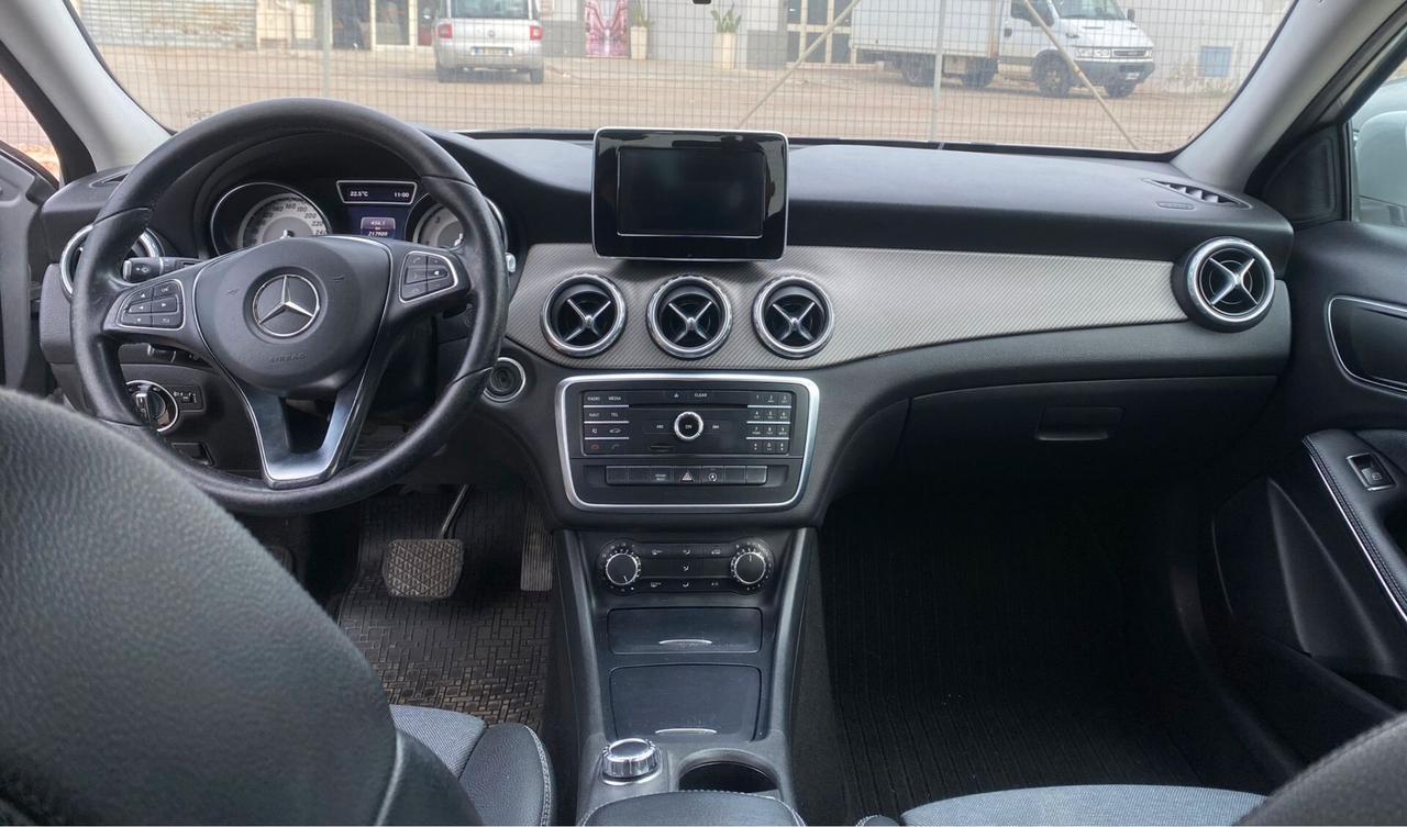 Mercedes-benz GLA 180 d Automatic Business