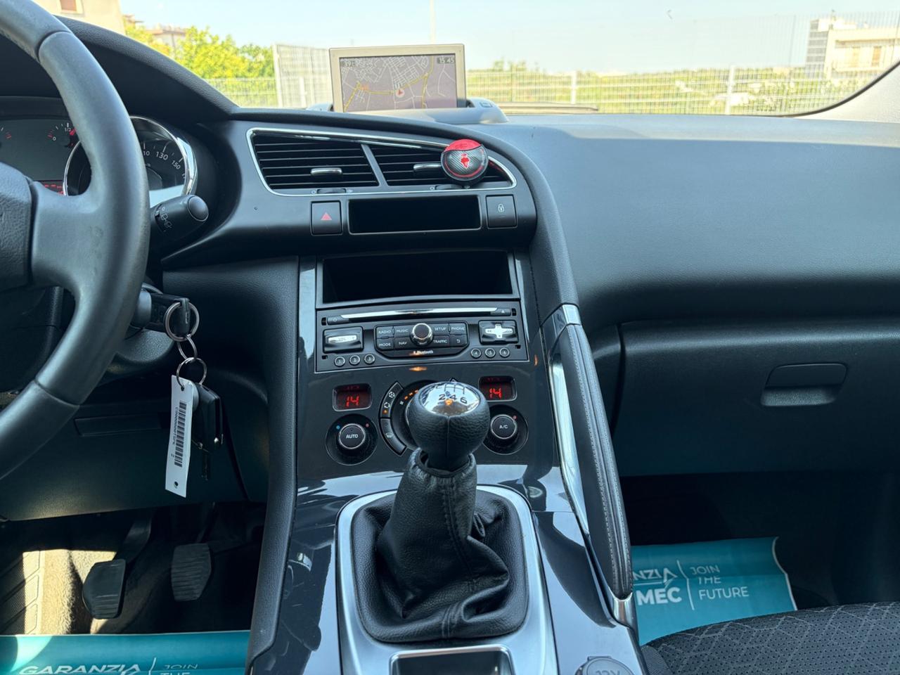 Peugeot 3008 1.6 HDi 115CV Allure
